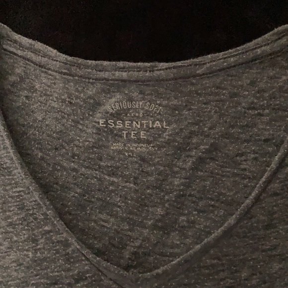 Seriously soft Essential Aero Shirt - Picture 2 of 3